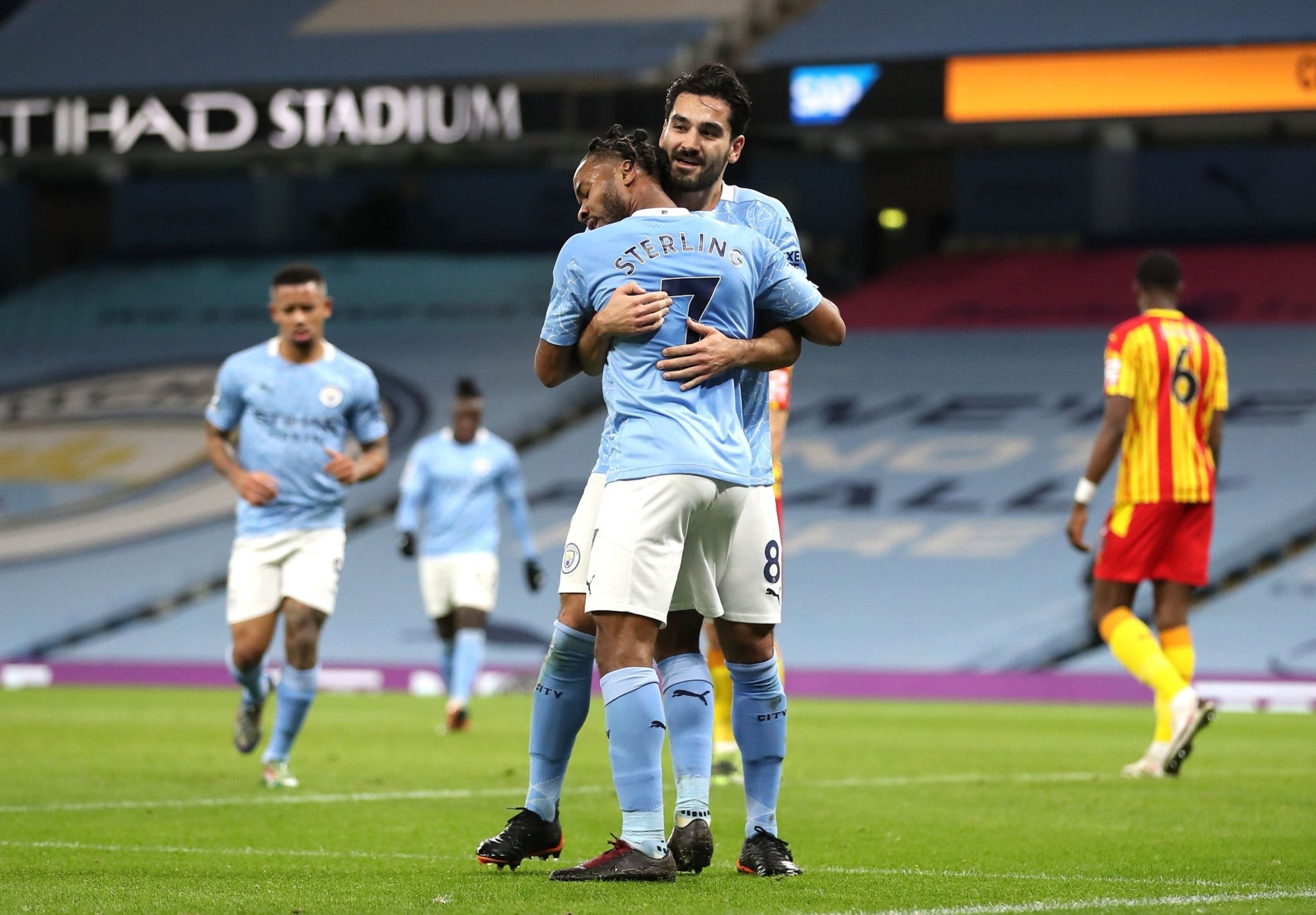 而是整体状 而是整体状