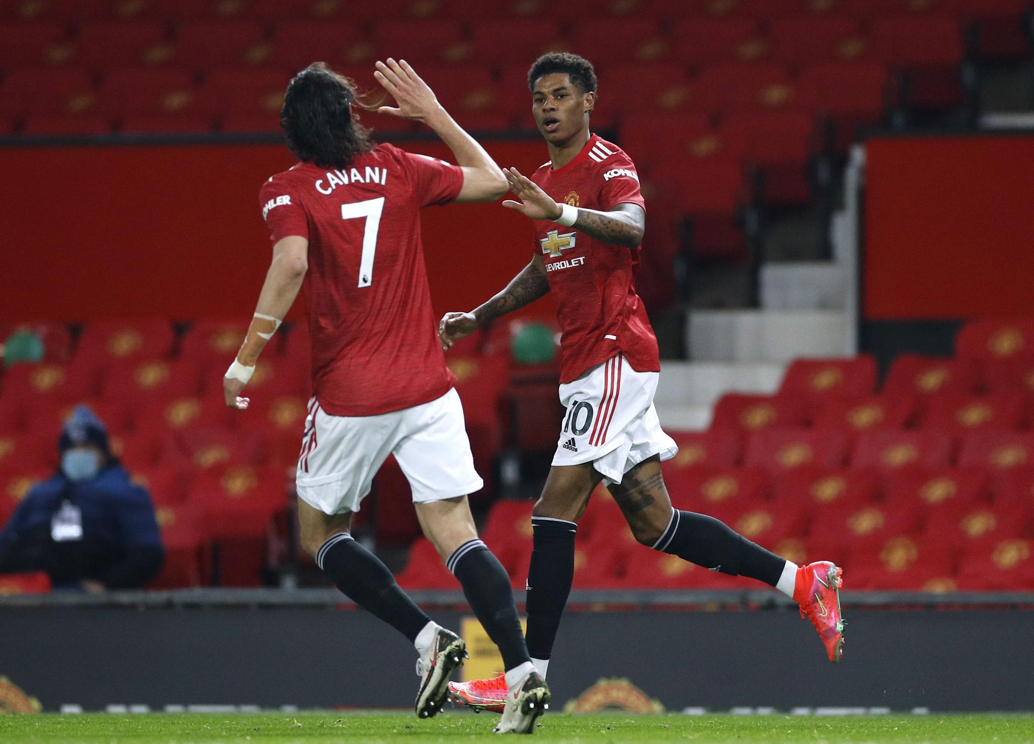 表现时常被 表现时常被